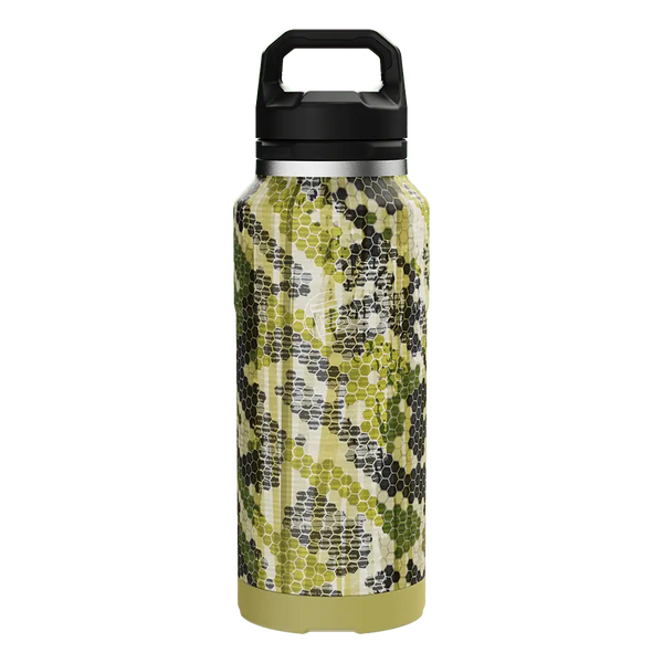 36 oz Water Bottle  PELAGIC Fishing Gear